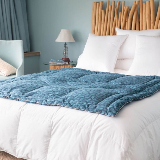 Plaid matelassé duvet édition limitée