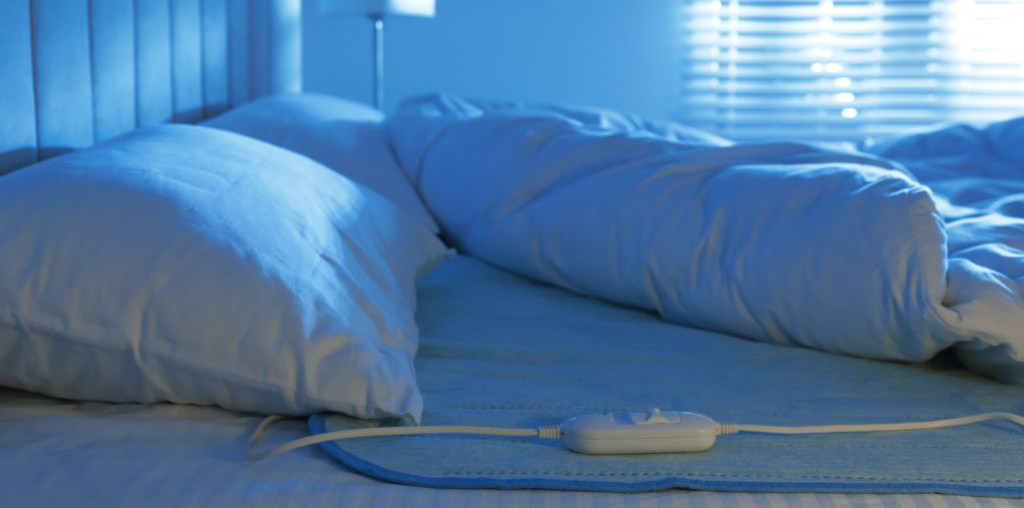 Couette chauffante : bonne ou mauvaise idée ? 