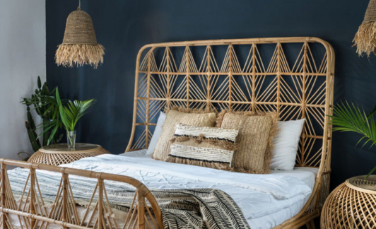 Têtes de lit et housses de lit en matières naturelles et made in France 
